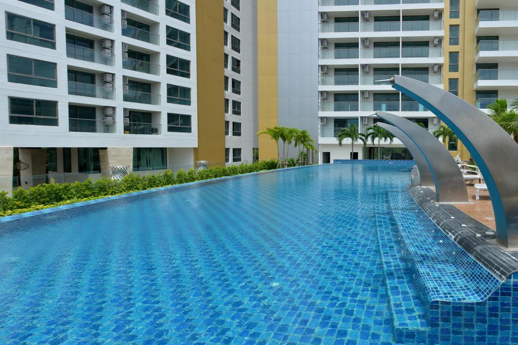 פאטאיה Peak Towers Condominium מראה חיצוני תמונה